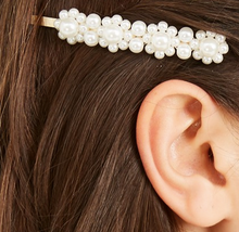 Load image into Gallery viewer, DAISY Pearl Bobby Barette