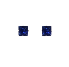 Load image into Gallery viewer, BOXI Sapphire CZ Studs